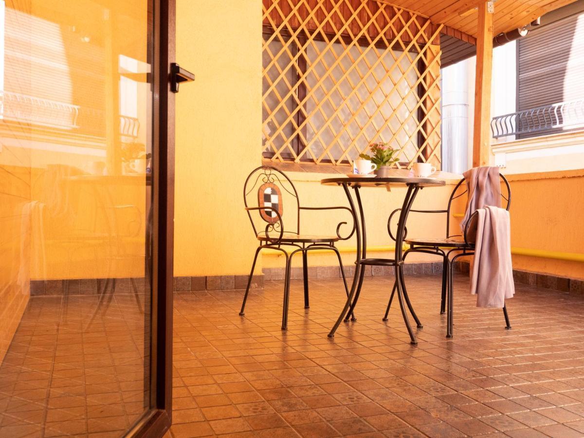 One Love Terrace Apartment بوخارست المظهر الخارجي الصورة